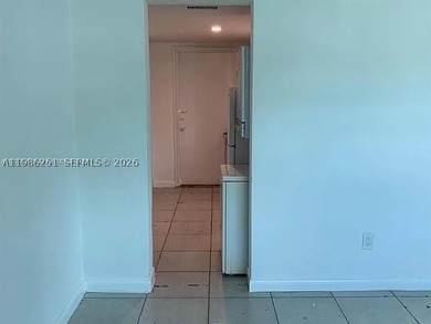 TURNKEY QUADPLEX! EXCEPTIONAL OPPORTUNITY TO OWN A WELL - photo 5