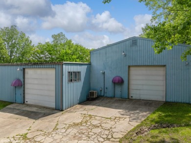 High-Visibility Mixed-Use/Lite-Industrial Property! - photo 8