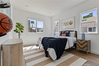 1018 W 223rd St 2 - photo 25