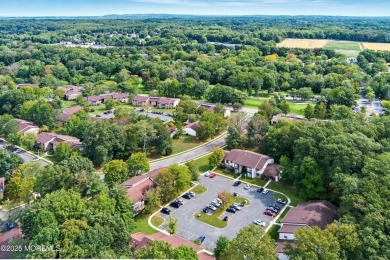 Beautiful, light-filled upper-floor 2-bedroom, 2 full bath unit