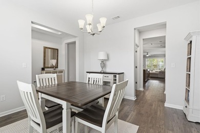 This popular Beazer Hickory model, built in April 2025, offers a - photo 16