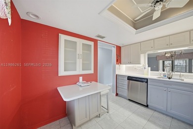 Welcome to this fabulous 2-bedroom, 2-bath corner unit located - photo 6