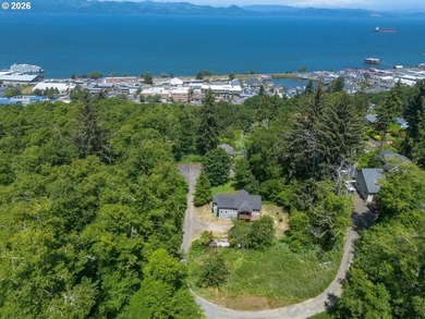 Level, buildable 0.11-acre lot just minutes from historic - photo 7