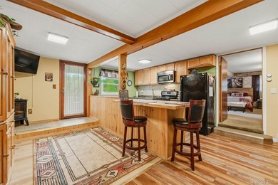 Welcome to 17 Dock Road, where thoughtful renovations, flexible - photo 21
