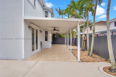 STUNNING 4 bedroom, 2.5 bathroom home with a thoughtfully - photo 24