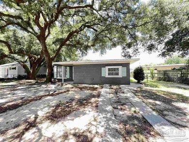 RECENTLY UPDATED 4 BEDROOM 1 BATHROOM HOME WITH 2021 ROOF - photo 1