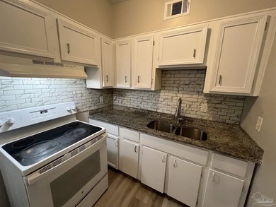RECENTLY UPDATED 4 BEDROOM 1 BATHROOM HOME WITH 2021 ROOF - photo 7