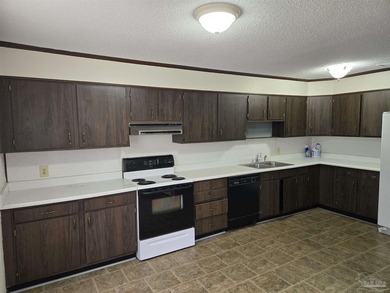 Investment Opportunity - Tenant Occupied Through May 2027! Don't - photo 3