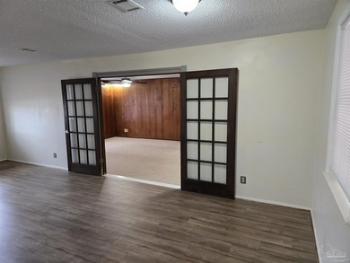 Investment Opportunity - Tenant Occupied Through May 2027! Don't - photo 5
