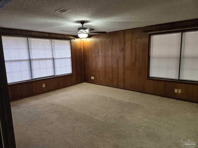 Investment Opportunity - Tenant Occupied Through May 2027! Don't - photo 6