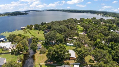 Lake Home For Sale in Summerfield, Florida