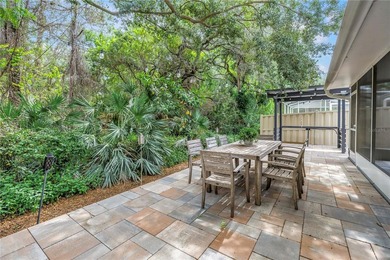 THE APOGEE OF MODERN MINIMALISM IN GUARD-GATED PLACIDO BAYOU | - photo 5