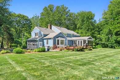 Classic 5-bedroom center hall Colonial nestled on a quiet - photo 29