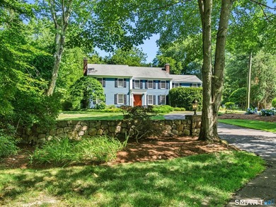 Classic 5-bedroom center hall Colonial nestled on a quiet - photo 30