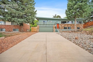 Welcome to this exceptional 5-bedroom, 3-bathroom home in Skyway - photo 46