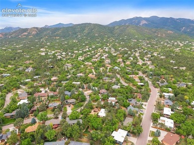 Welcome to this exceptional 5-bedroom, 3-bathroom home in Skyway - photo 47
