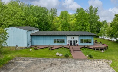 High-Visibility Mixed-Use/Lite-Industrial Property! - photo 1