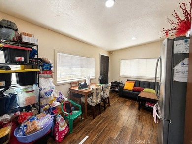 This is a great opportunity to own a modern home in Huntington - photo 15