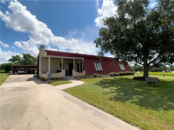Lake Corpus Christi Home Sale Pending in Mathis Texas