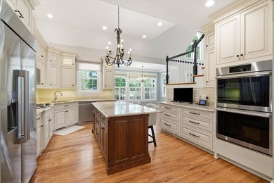 Welcome to this elegant Southern estate situated on a pristine - photo 24