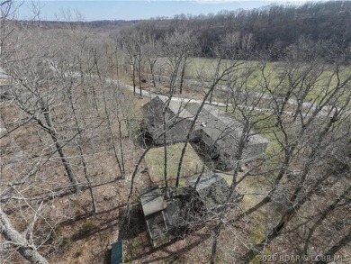 Spacious 5-bedroom, 3-bath home offering approximately 2,792 sq - photo 3