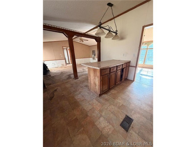Spacious 5-bedroom, 3-bath home offering approximately 2,792 sq - photo 10