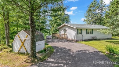 Lake Home Sale Pending in Florence T-WI, Wisconsin