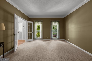 New Price! Motivated Seller welcomes you to 214 Highland Trail - photo 5