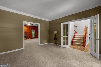 New Price! Motivated Seller welcomes you to 214 Highland Trail - photo 6