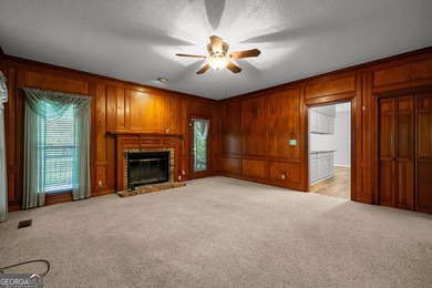 New Price! Motivated Seller welcomes you to 214 Highland Trail - photo 7