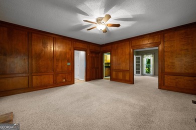 New Price! Motivated Seller welcomes you to 214 Highland Trail - photo 8