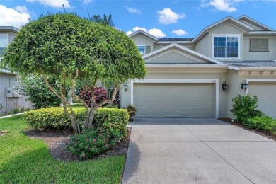 Lake Tarpon Townhome/Townhouse For Sale in Palm Harbor Florida