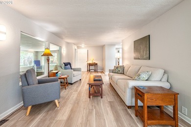 Turnkey remodeled manufactured home in Greentrees East Village - photo 12