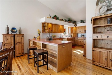 Come see this amazing view home with 3 bedrooms and 2 bathrooms