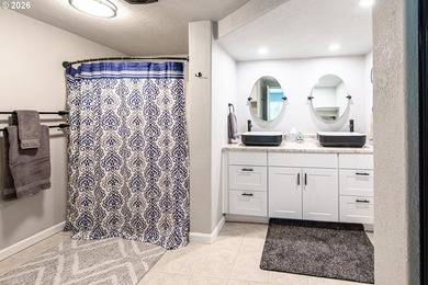 Turnkey remodeled manufactured home in Greentrees East Village - photo 22