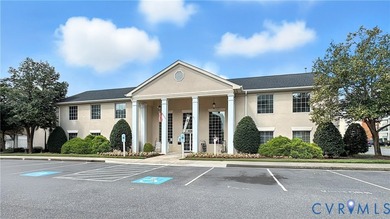 Welcome to this beautifully renovated first-floor condominium - photo 24