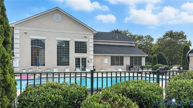 Welcome to this beautifully renovated first-floor condominium - photo 25