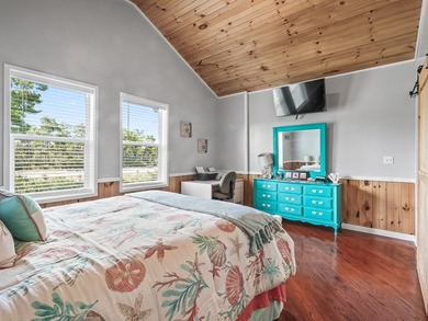 SELLER CONCESSIONS AVAILABLE WITH ACCEPTABLE OFFER! Discover the - photo 27