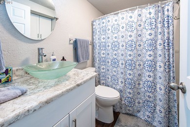 Turnkey remodeled manufactured home in Greentrees East Village - photo 28