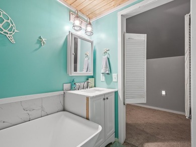 SELLER CONCESSIONS AVAILABLE WITH ACCEPTABLE OFFER! Discover the - photo 33