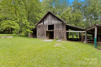 Welcome to a truly one-of-a-kind property located just beyond - photo 4