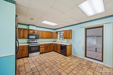 Location, space, and potential come together at 2381 Le Ruth - photo 8