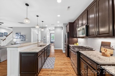 The BEST of Baxter Village, with more privacy and room to - photo 5