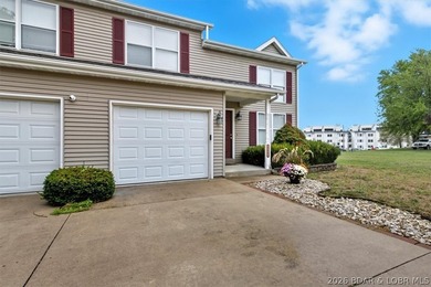 Explore this beautiful 2-bedroom, 1.5-bath townhouse located in - photo 3