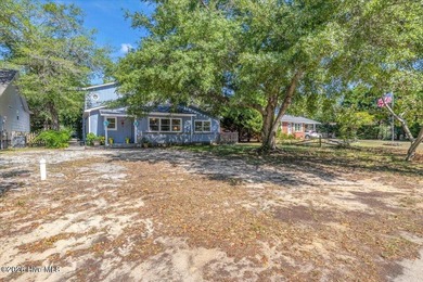 Nestled in Oak Island's highly sought-after Tranquil Harbor - photo 3