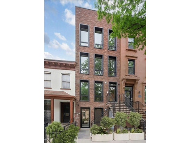 Welcome to 356 Quincy St, a bespoke, two-family townhouse - photo 13