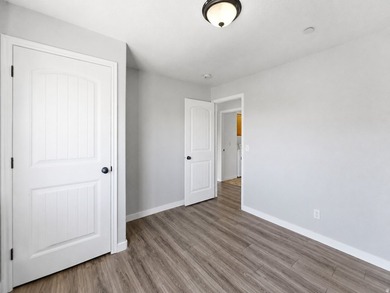 Welcome to this light-filled 3-bedroom, 2-bathroom condo in the - photo 21