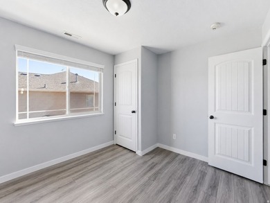Welcome to this light-filled 3-bedroom, 2-bathroom condo in the - photo 22