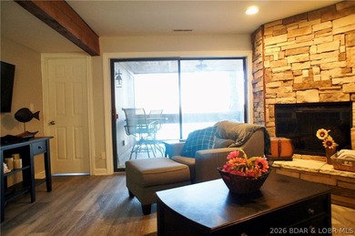 No other complex has all of the amenities as the KNOLLS. Indoor - photo 5