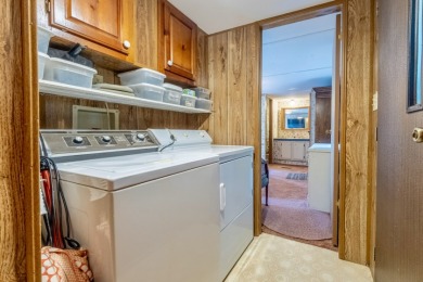 Sleeps 8-12! 1.82+/- ac by Boat Ramp, Rental friendly! - photo 9